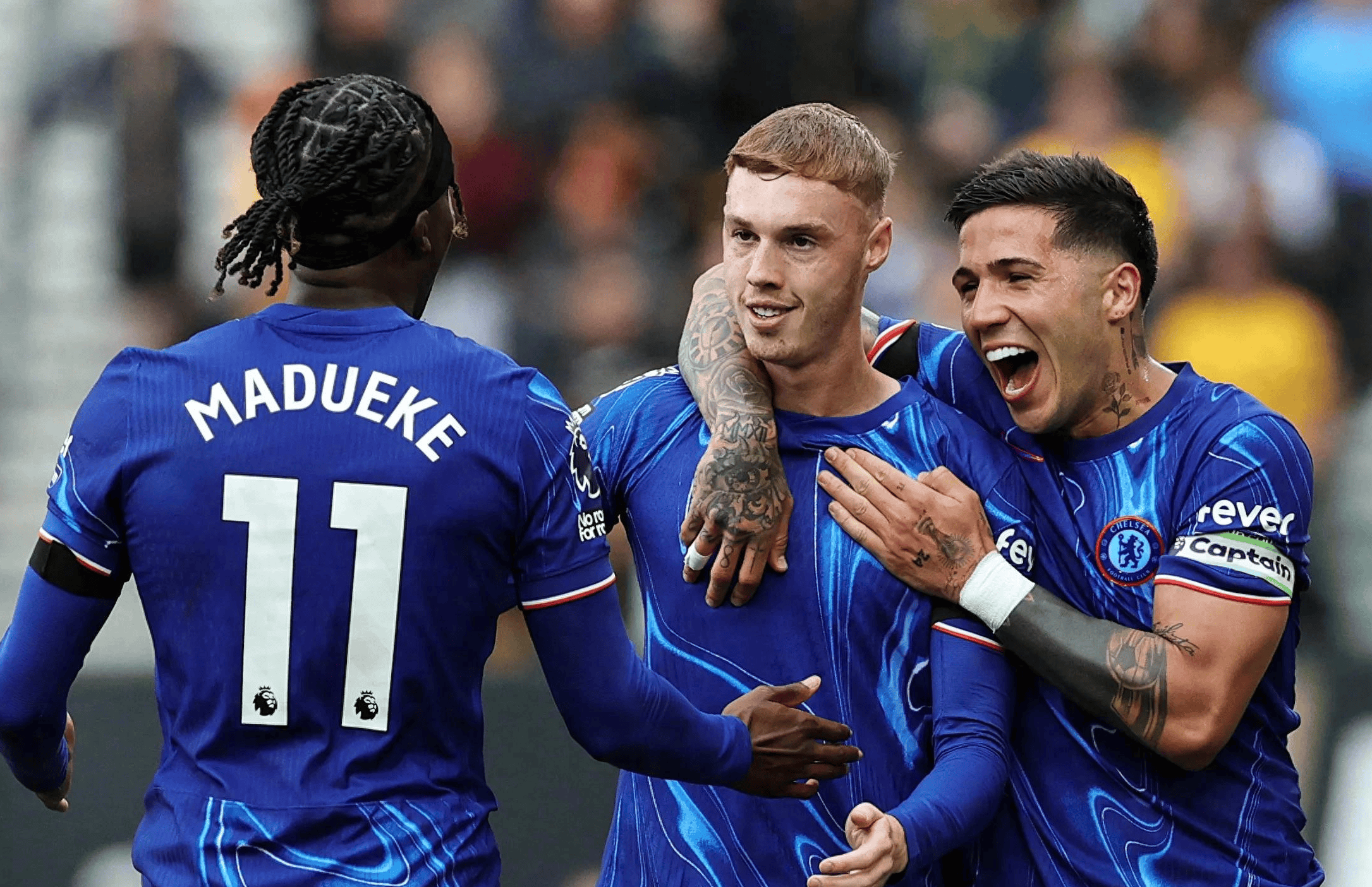 关于切尔西击败亚特兰大，携手晋级半决赛的信息